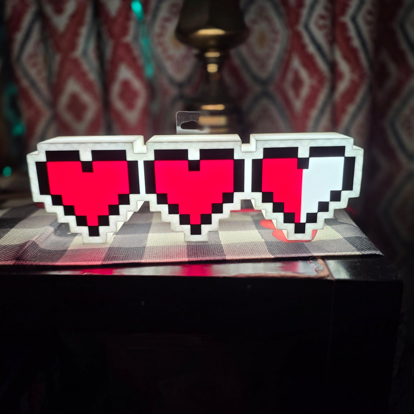 3 Hearts Lightbox