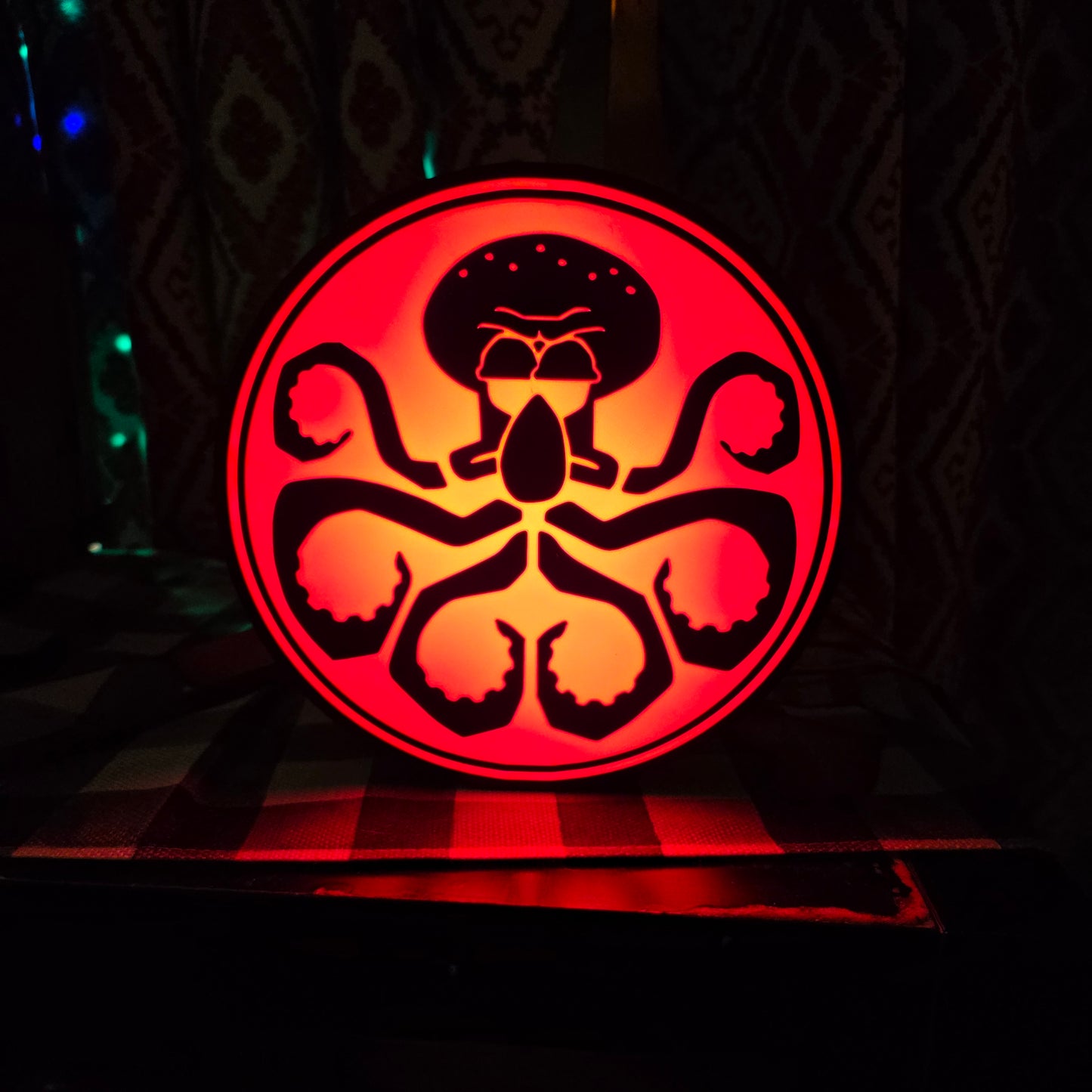 Squid-Ra lightbox