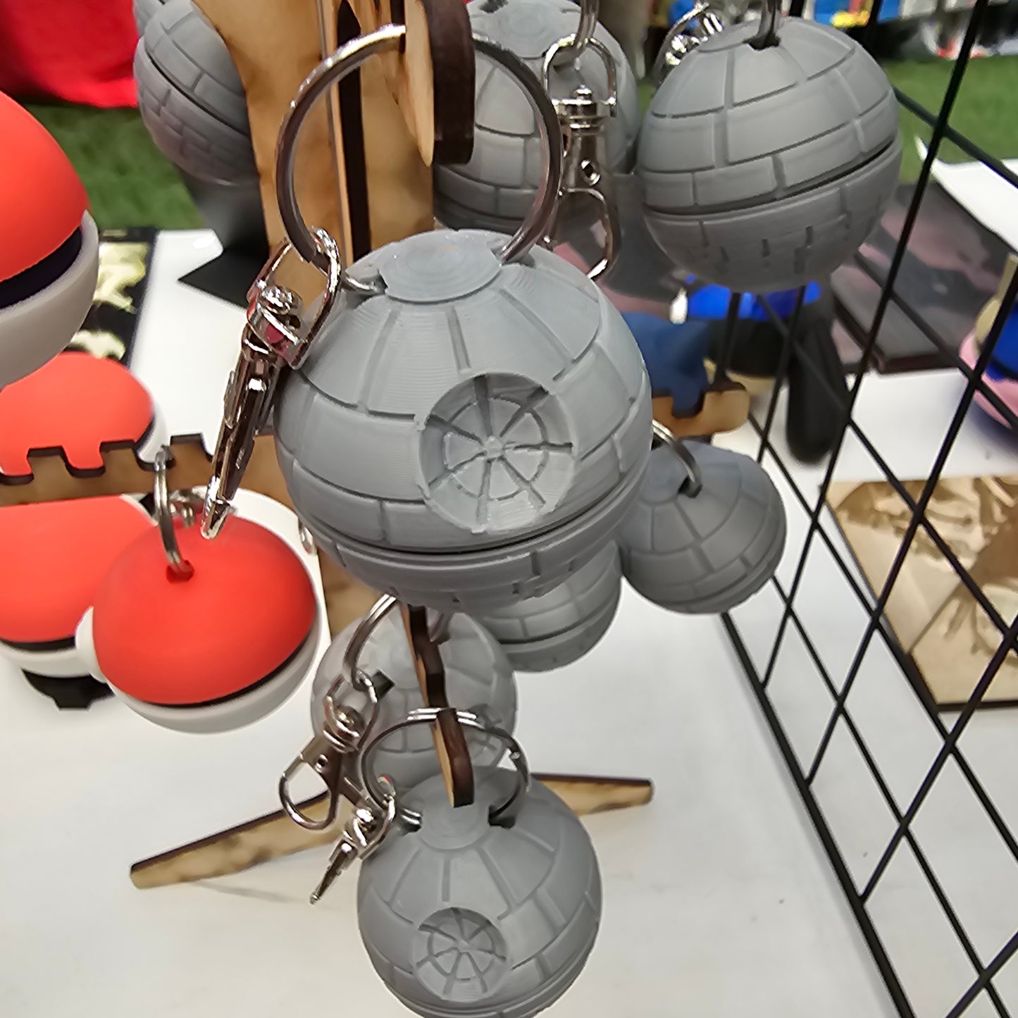 Death Star Spinning Keychain