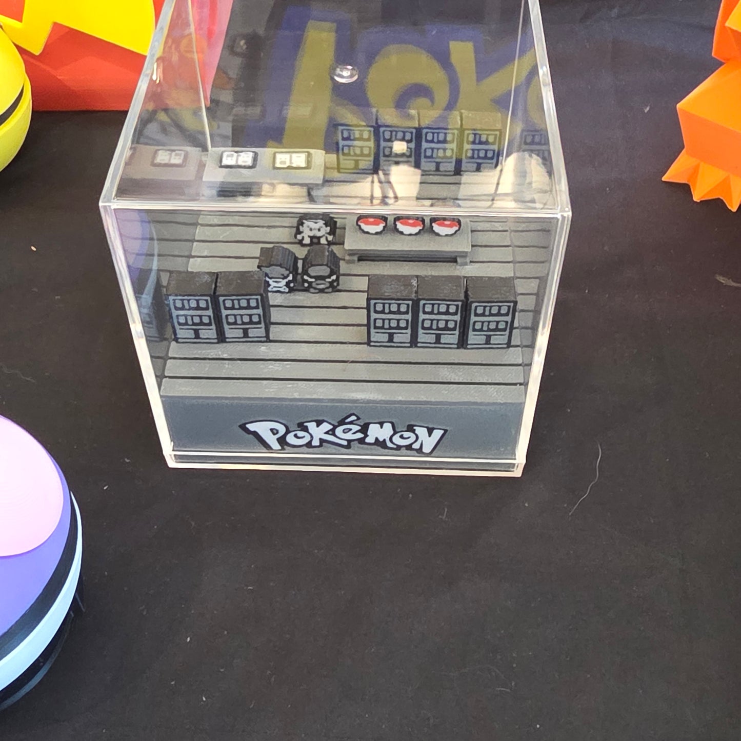 Oaks Lab 3D box